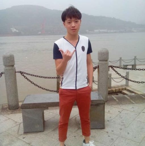 刘子颖的第一张照片--连云港相亲服务中心