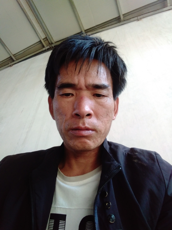 项斌的第一张照片--连云港相亲服务中心