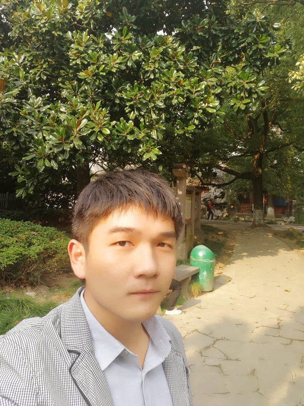 暂时的第一张照片--连云港相亲服务中心