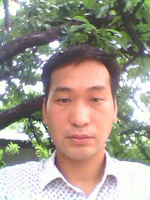 蓝天与白云的第一张照片--连云港相亲服务中心