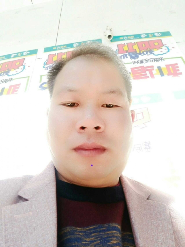 左手牵右手的第一张照片--连云港相亲服务中心