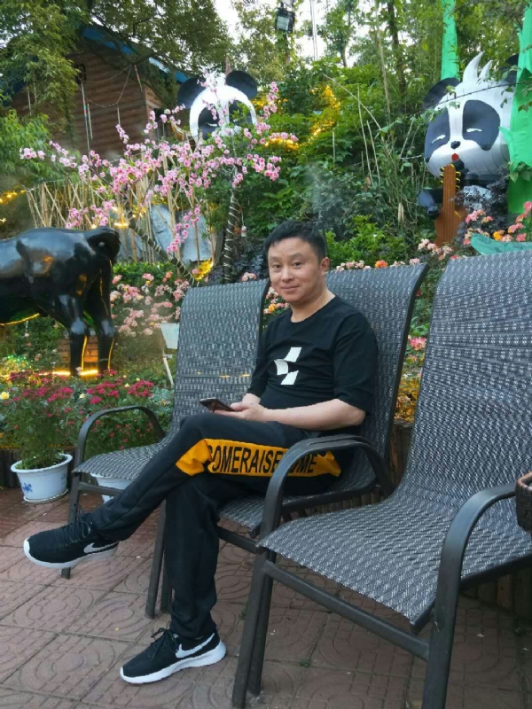 想家的第一张照片--连云港相亲服务中心