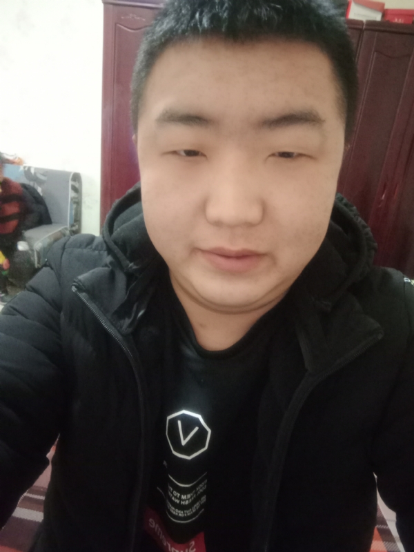 坦荡荡的第一张照片--连云港相亲服务中心