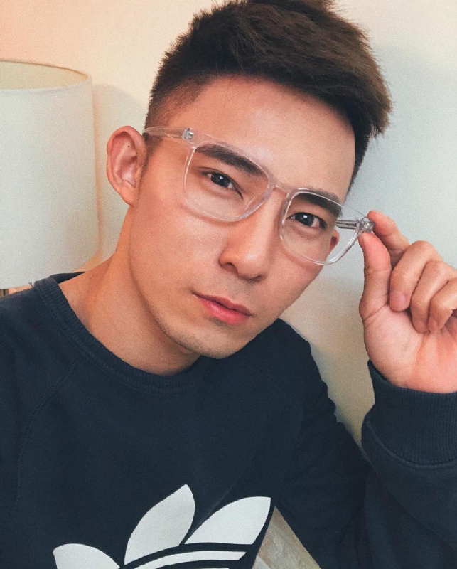 小伟的第一张照片--连云港相亲服务中心