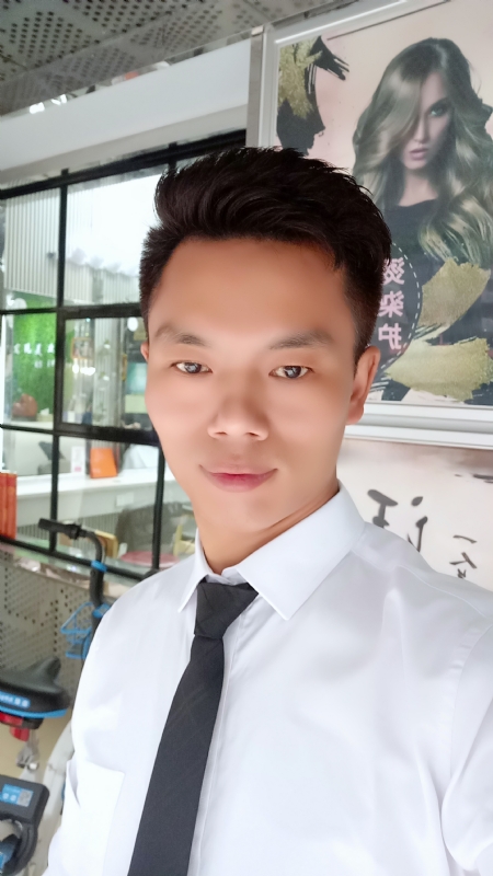 阳光男士的第一张照片--连云港相亲服务中心