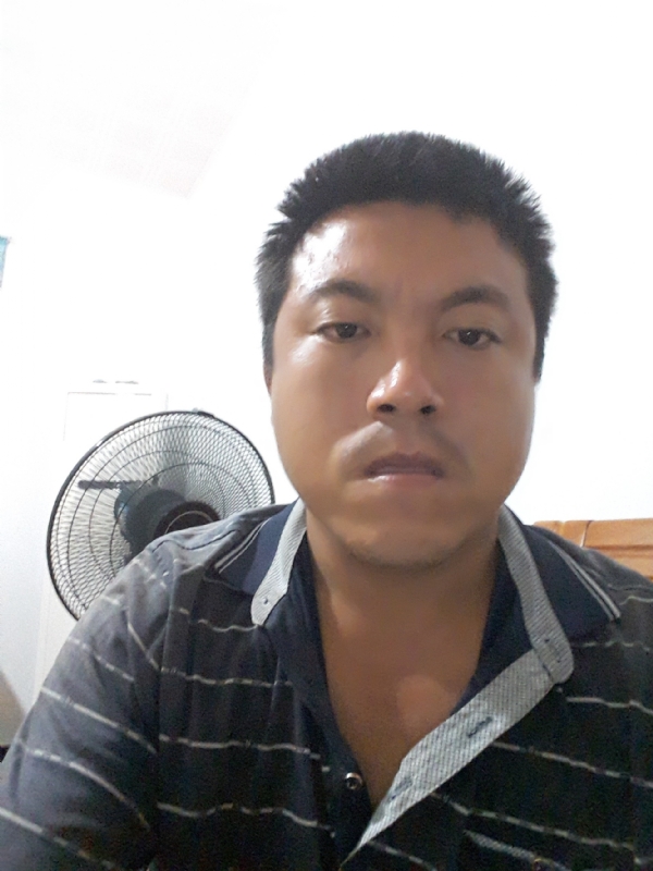 孤独的人的第一张照片--连云港相亲服务中心