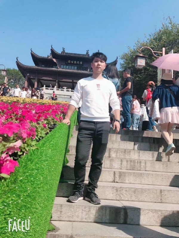 坦然的第二张照片--连云港相亲服务中心