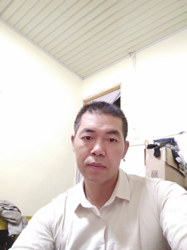 为伊消得人憔悴的第一张照片--连云港相亲服务中心