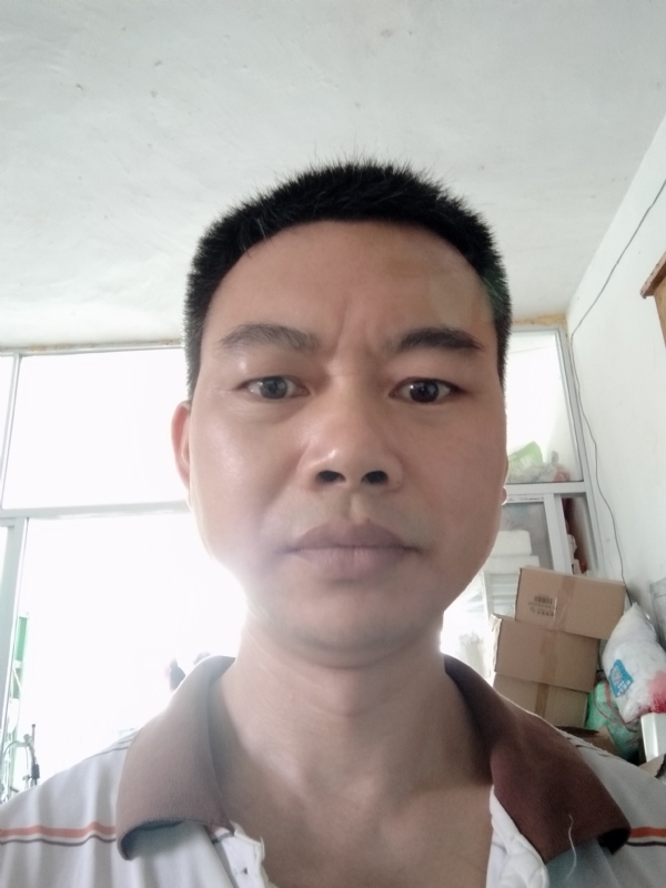 平凡一生的第一张照片--连云港相亲服务中心
