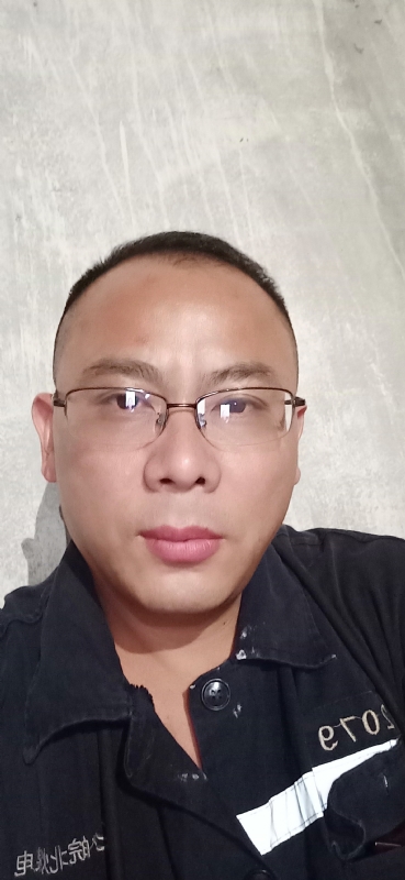 知足常乐的第一张照片--连云港相亲服务中心