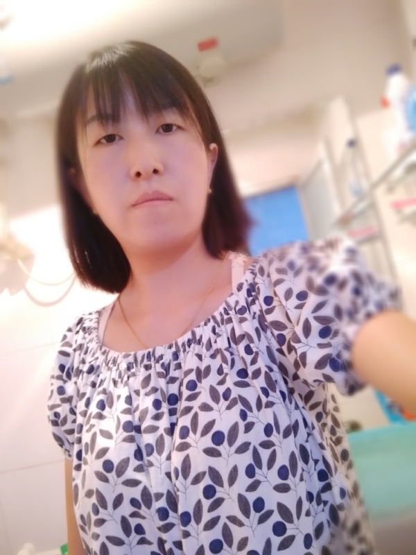 芬儿的第一张照片--连云港相亲服务中心