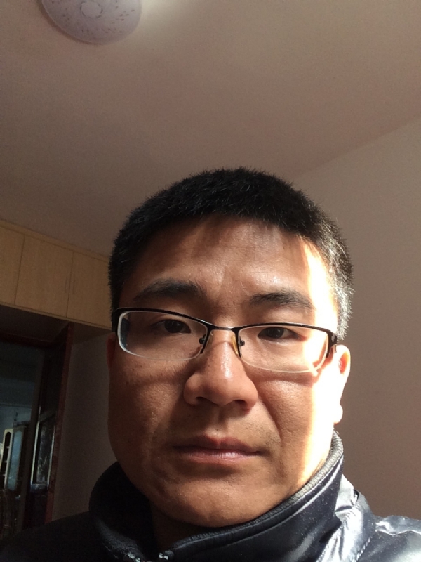 余浩浩的第一张照片--连云港相亲服务中心