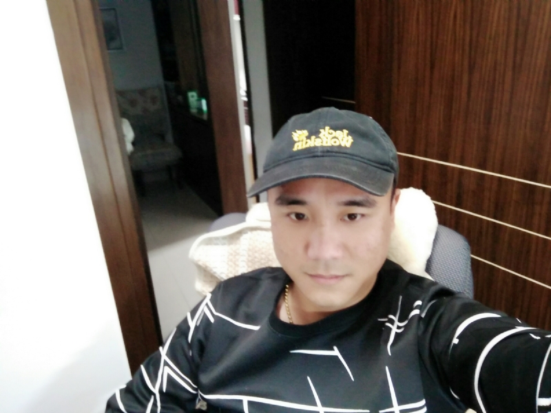 坚持我爱的第一张照片--连云港相亲服务中心