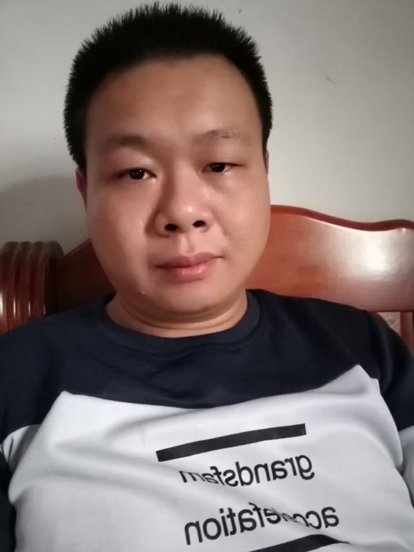 飞的第一张照片--连云港相亲服务中心
