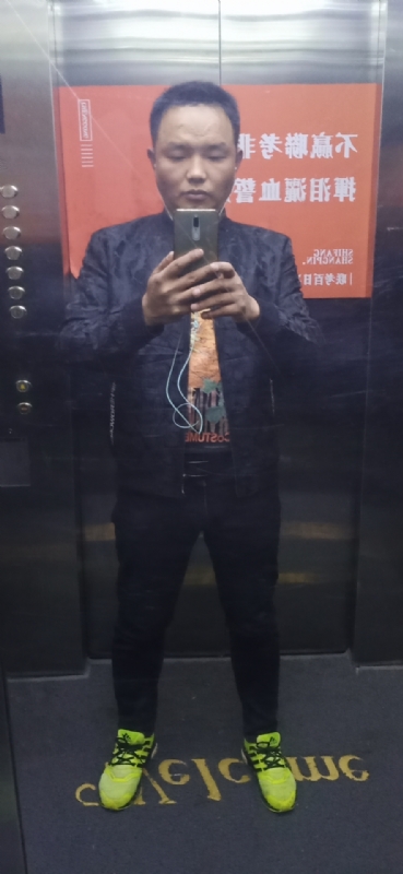 迷失自我的第一张照片--连云港相亲服务中心