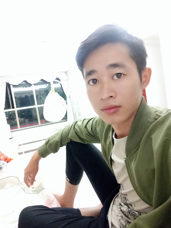 风中飞沙的第一张照片--连云港相亲服务中心