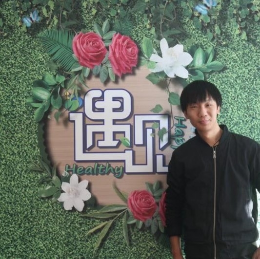 影视人~混爷张的第一张照片--连云港相亲服务中心