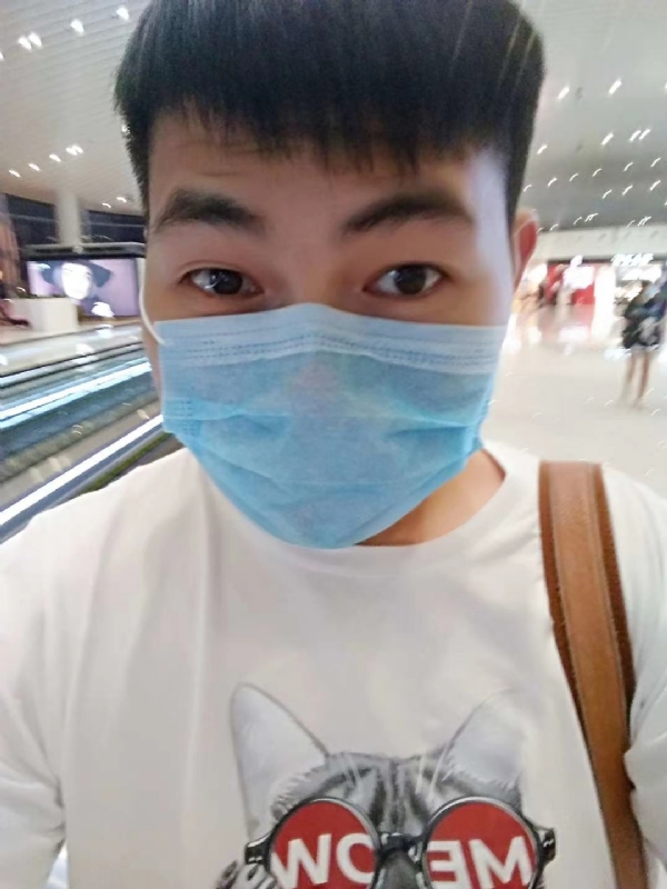 咔咔一顿的第一张照片--连云港相亲服务中心