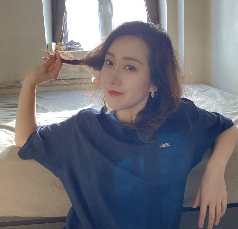 李雯雪的第一张照片--连云港相亲服务中心