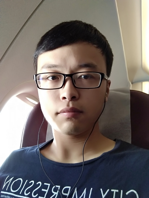 在水一方的第一张照片--连云港相亲服务中心