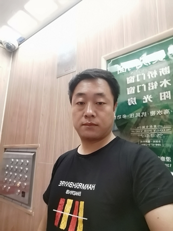 江南烟雨的第一张照片--连云港相亲服务中心