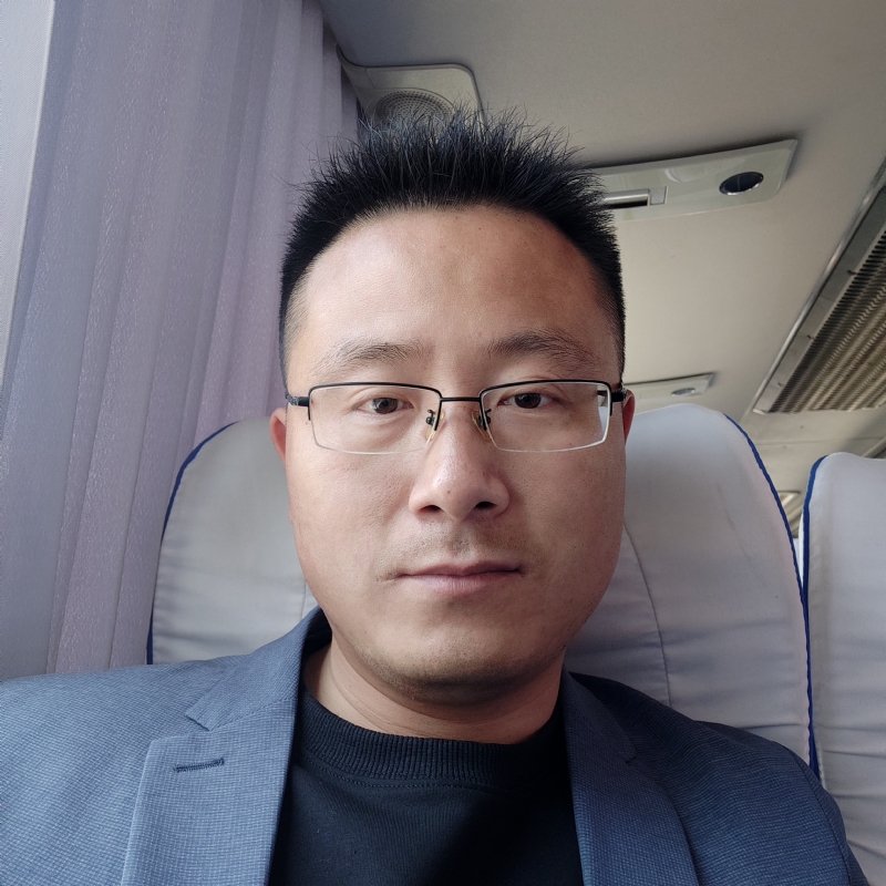 桑业挺的第一张照片--连云港相亲服务中心