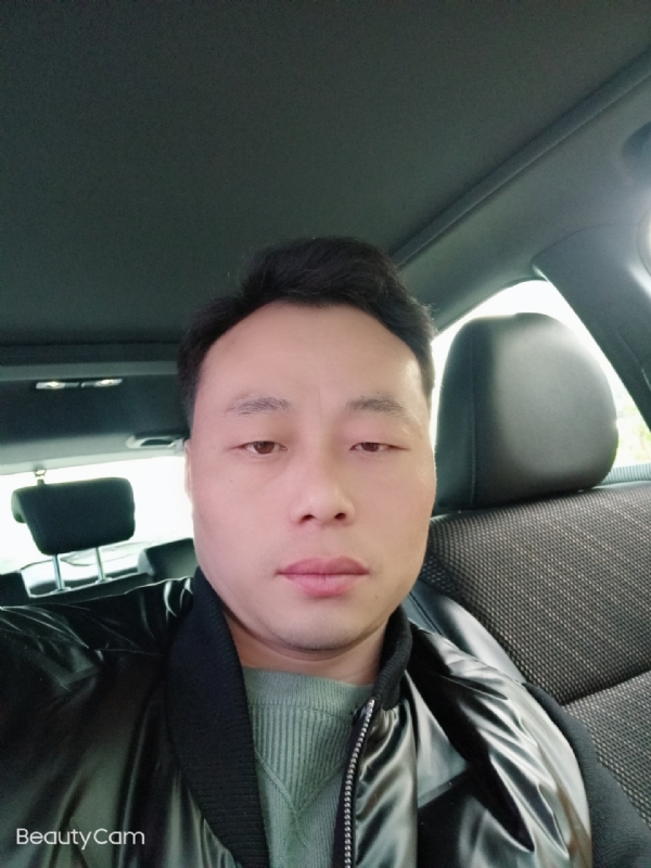 放飞的羊的第二张照片--连云港相亲服务中心