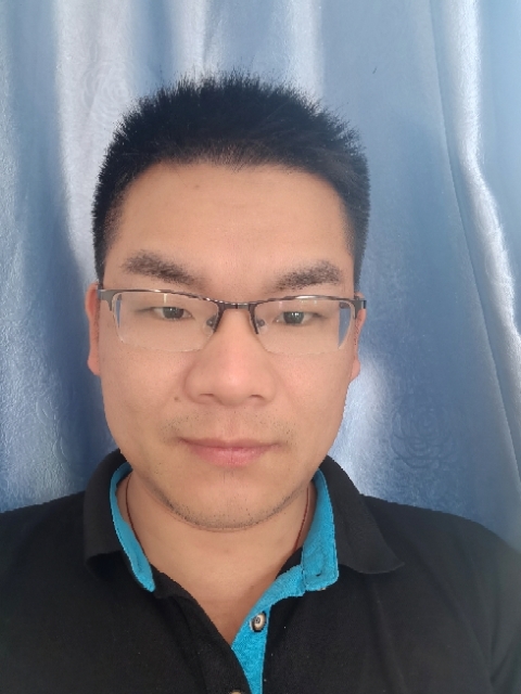 朱先生的第一张照片--连云港相亲服务中心