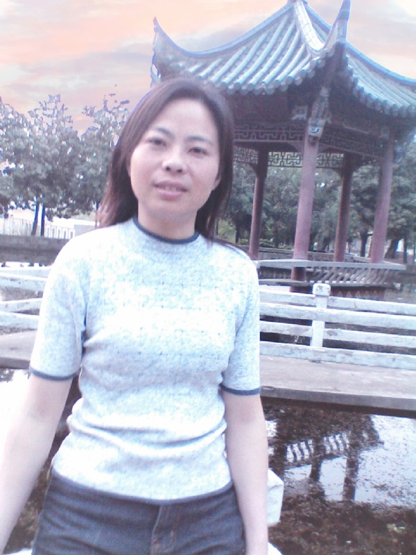 小草的第一张照片--连云港相亲服务中心