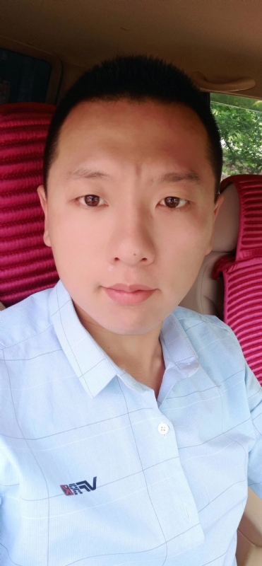 霄上的第一张照片--连云港相亲服务中心