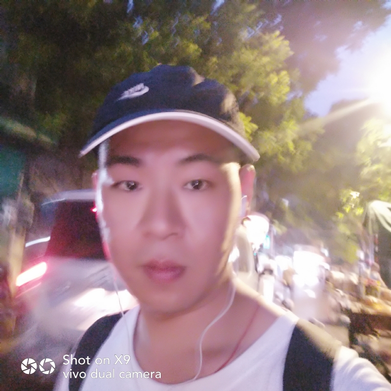 心跳男孩的第二张照片--连云港相亲服务中心
