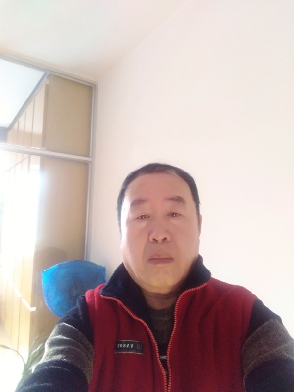快乐的第一张照片--连云港相亲服务中心