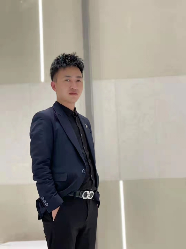 宋定鸿的第二张照片--连云港相亲服务中心