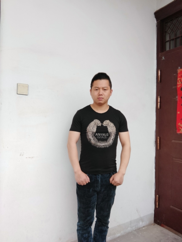 萧萧的第一张照片--连云港相亲服务中心