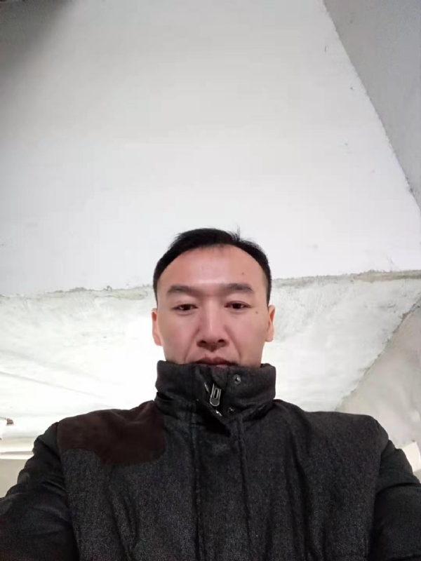 孤狼的第三张照片--连云港相亲服务中心