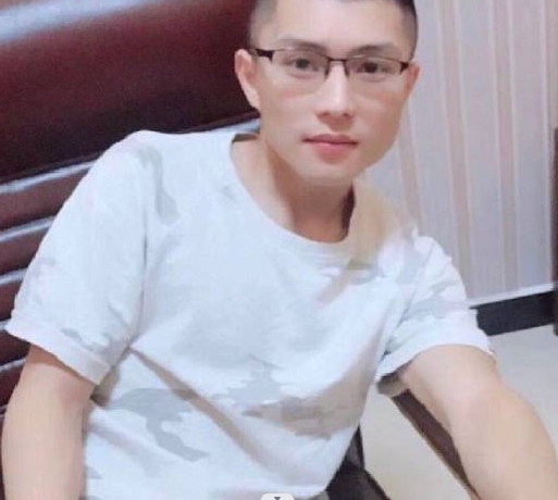 辉辉辉的第一张照片--连云港相亲服务中心