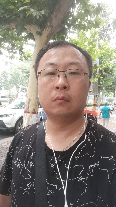 飘逸的星辰的第一张照片--连云港相亲服务中心