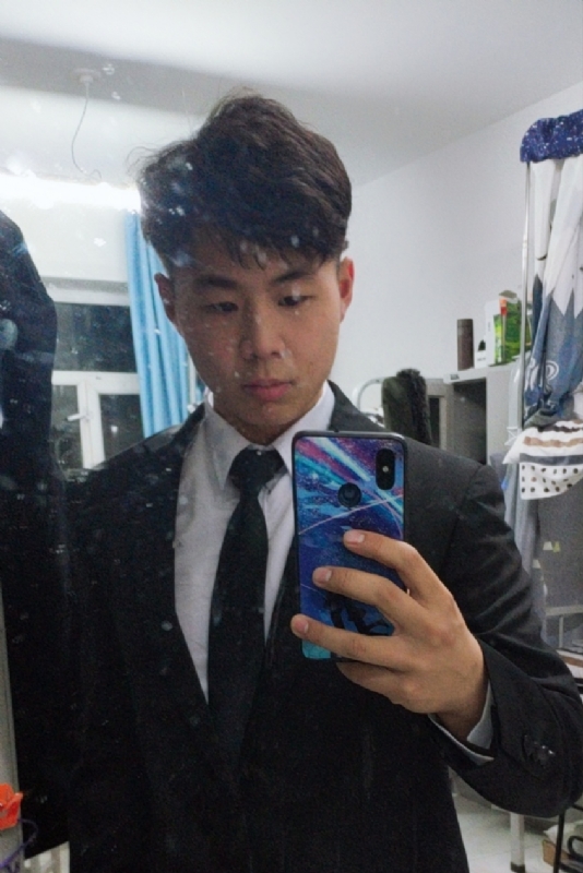 景湛的第一张照片--连云港相亲服务中心