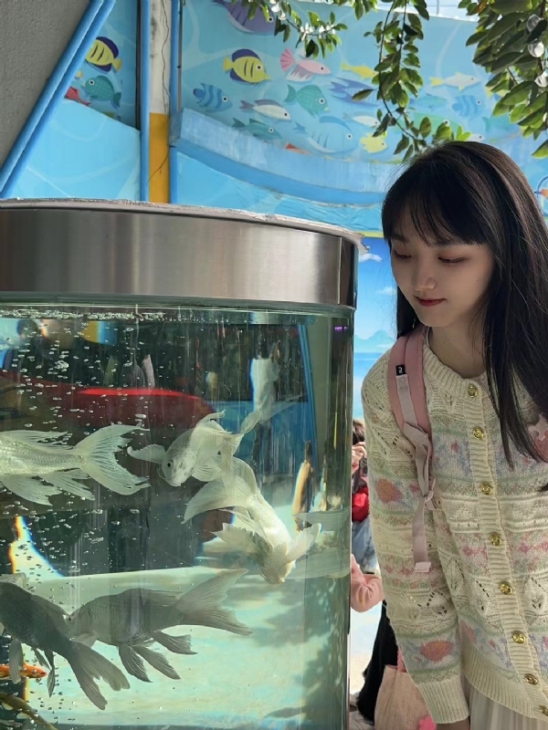 yiyi的第一张照片--连云港相亲服务中心