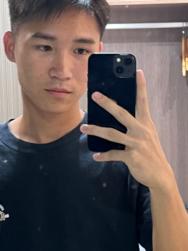 画家的第一张照片--连云港相亲服务中心