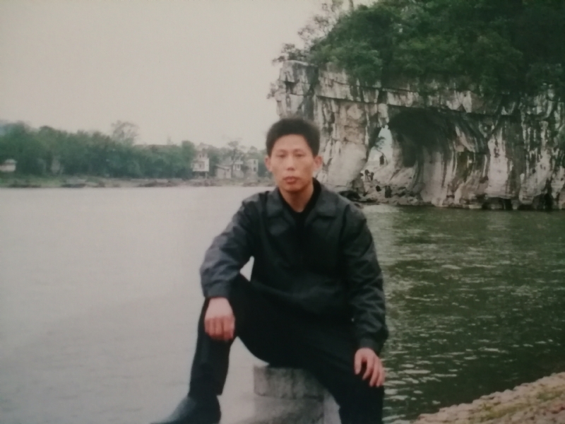 庸人自扰的第一张照片--连云港相亲服务中心