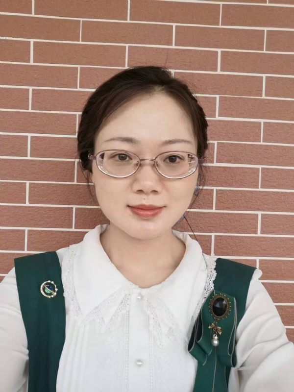 Lily的第一张照片--连云港相亲服务中心