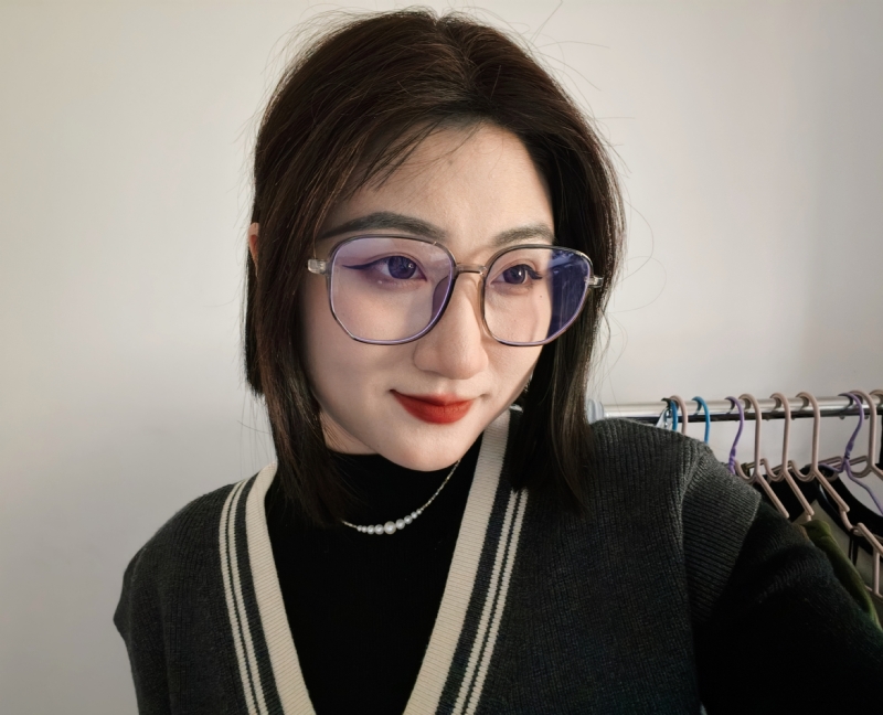 Helen的第一张照片--连云港相亲服务中心