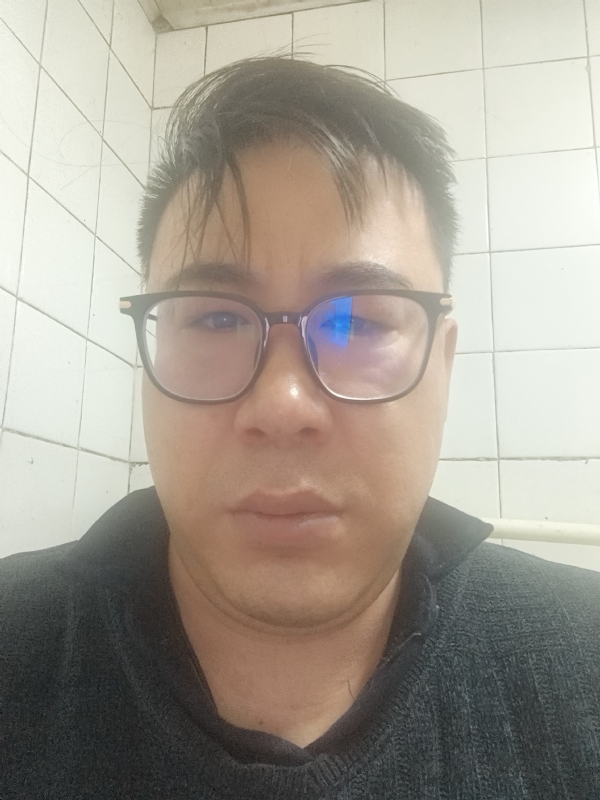 迷失自我的第一张照片--连云港相亲服务中心