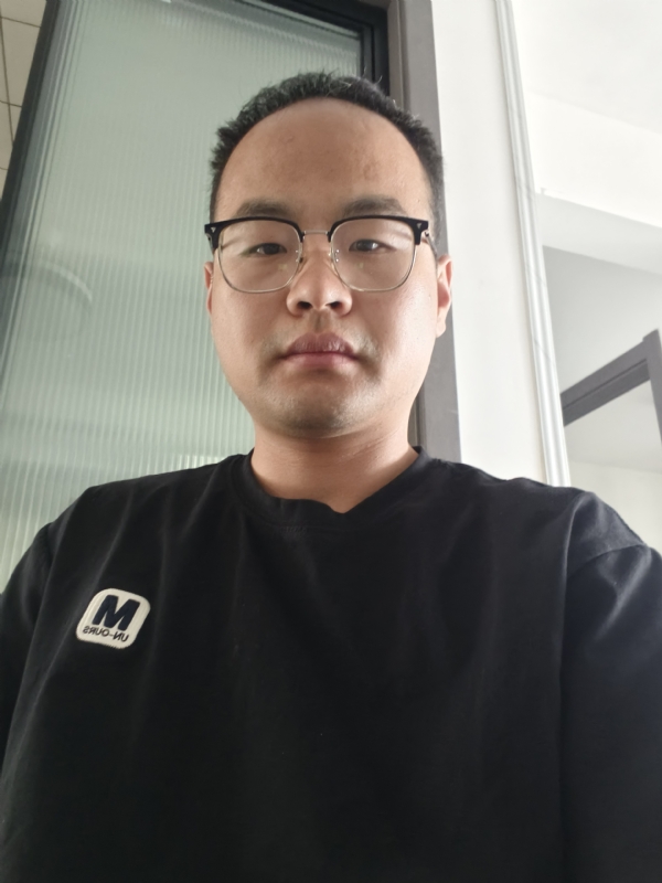 金峰的第一张照片--连云港相亲服务中心
