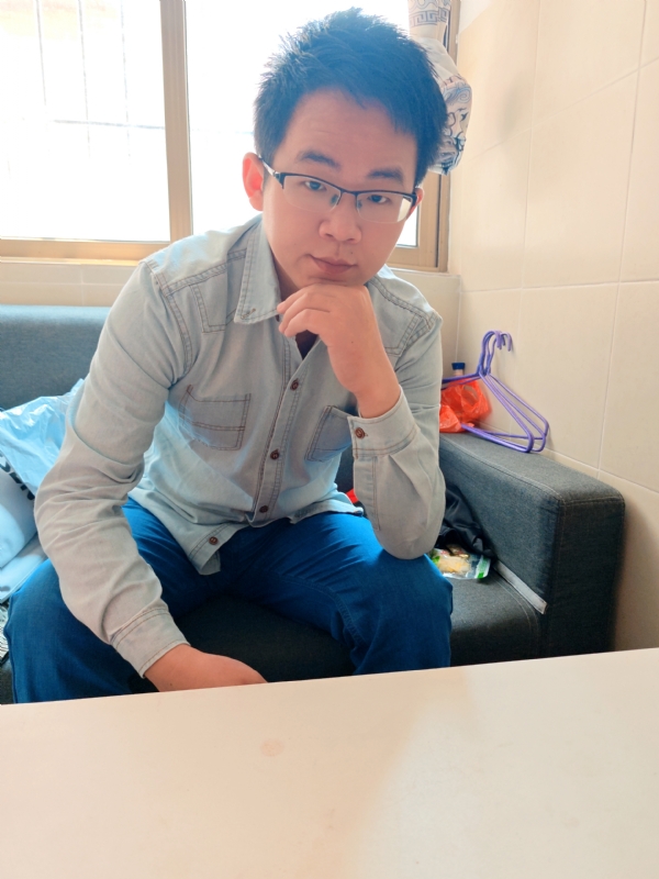红尘一粟的第一张照片--连云港相亲服务中心