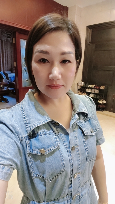 未来可期的第一张照片--连云港相亲服务中心