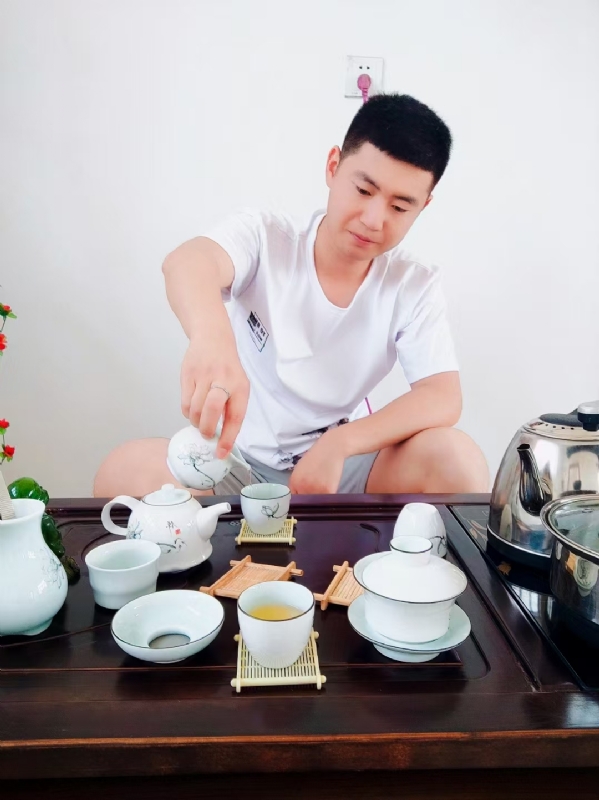 日月的第一张照片--连云港相亲服务中心