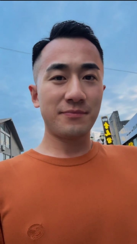 往事随风的第二张照片--连云港相亲服务中心