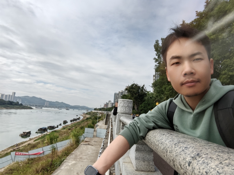 向往爱情的第三张照片--连云港相亲服务中心